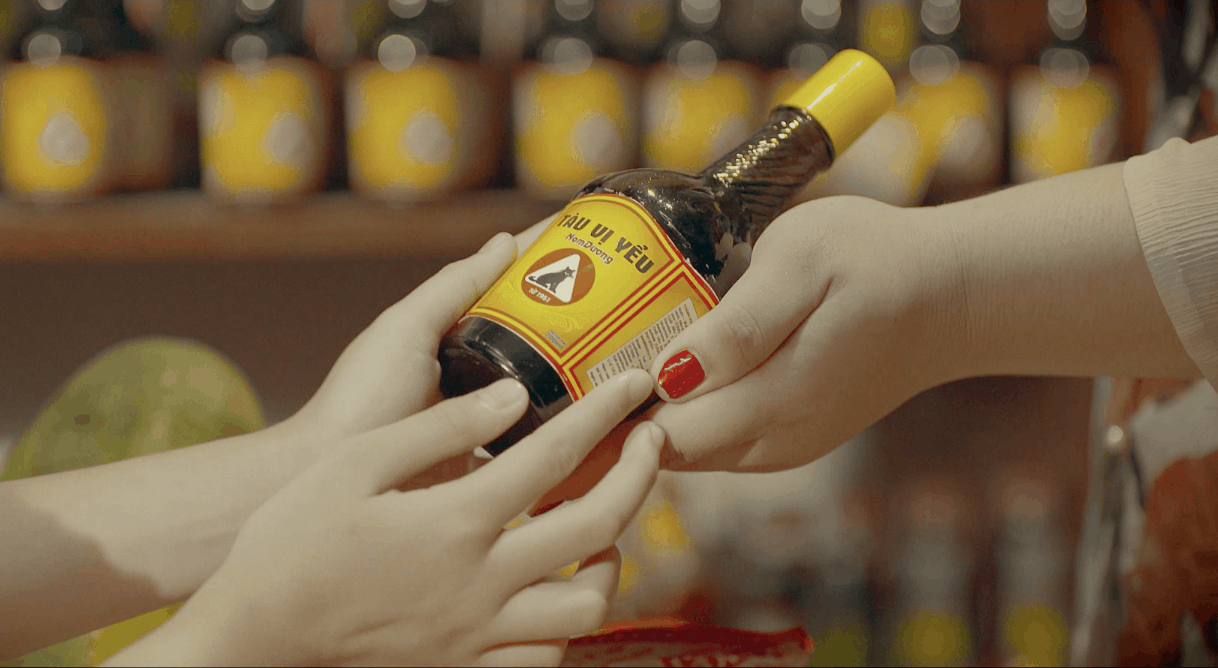 BLACK CAT Soy Sauce: trusted by customers for 67 years