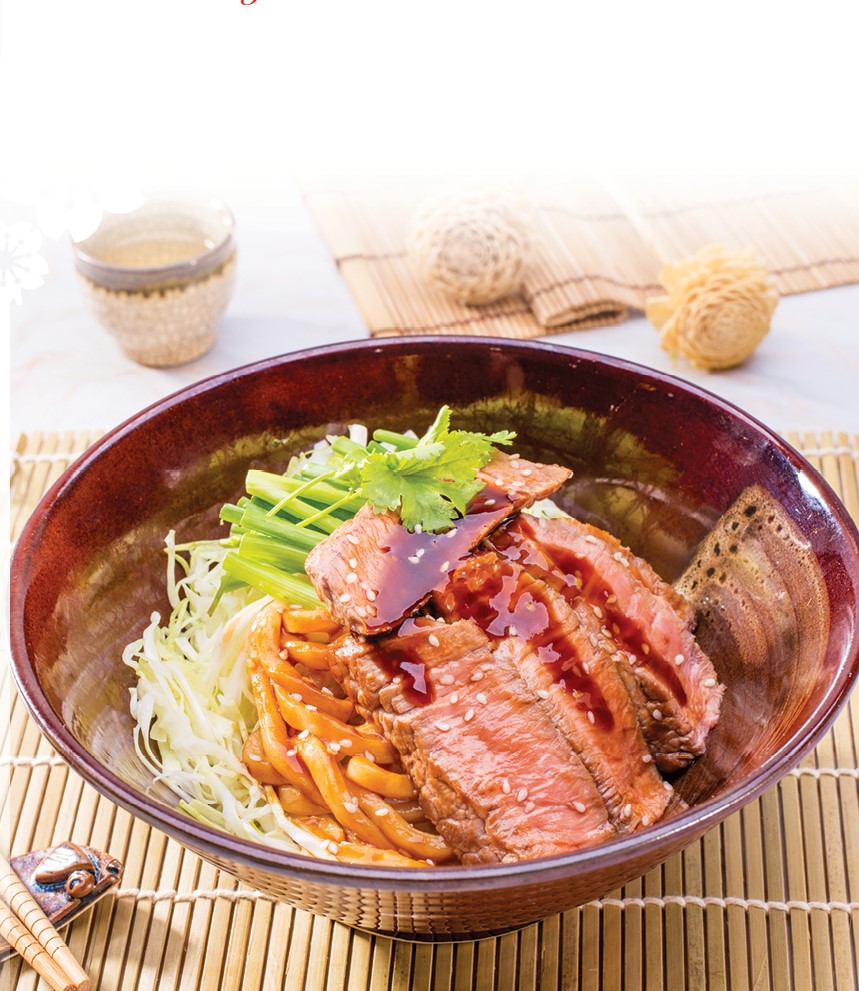 Mì Udon trộn bò nướng xốt mè